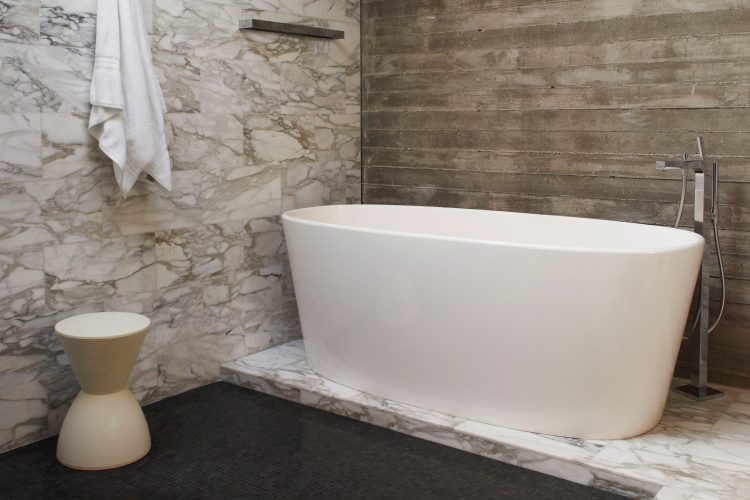 venice house ove bathtub