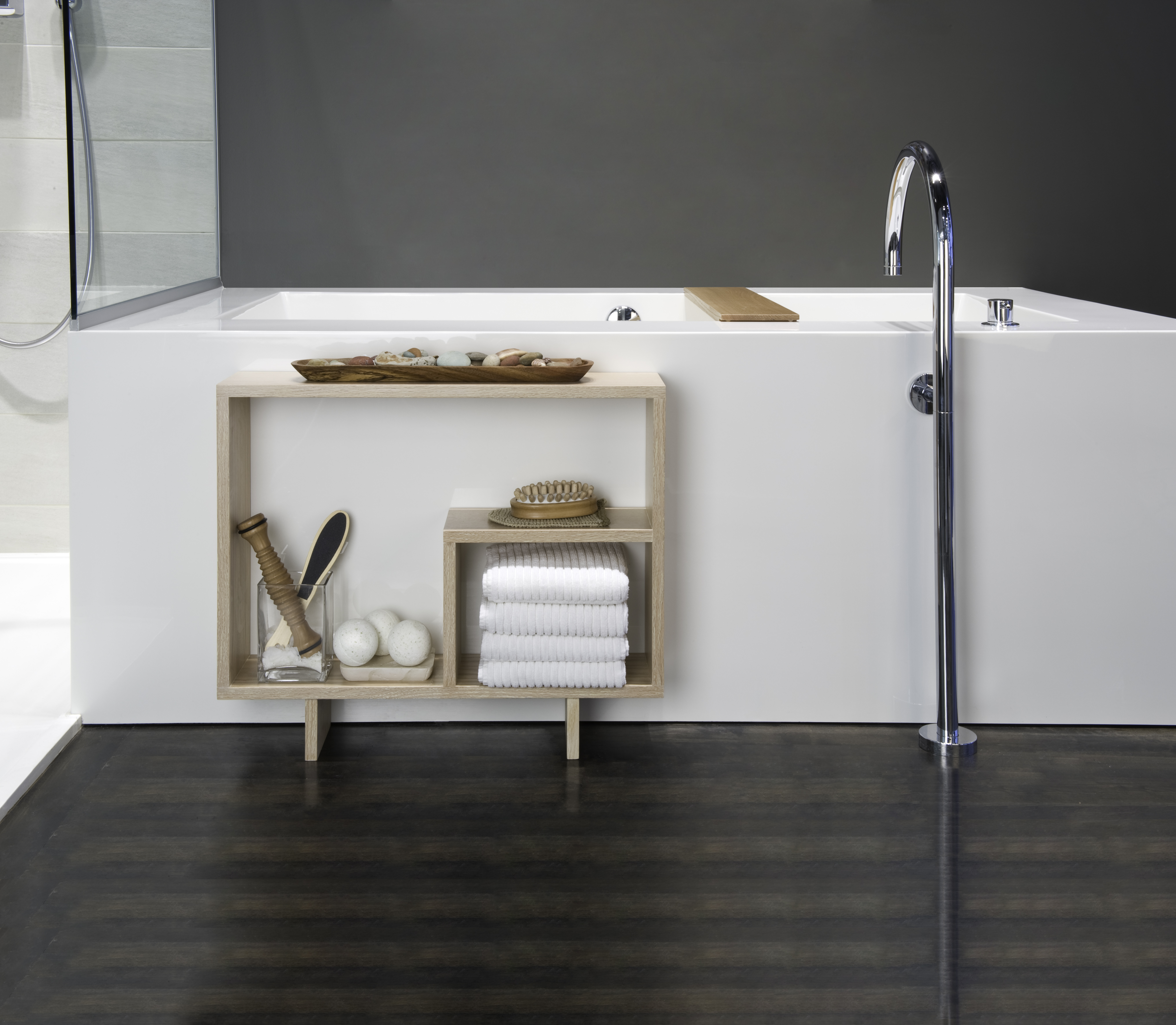 Freestanding